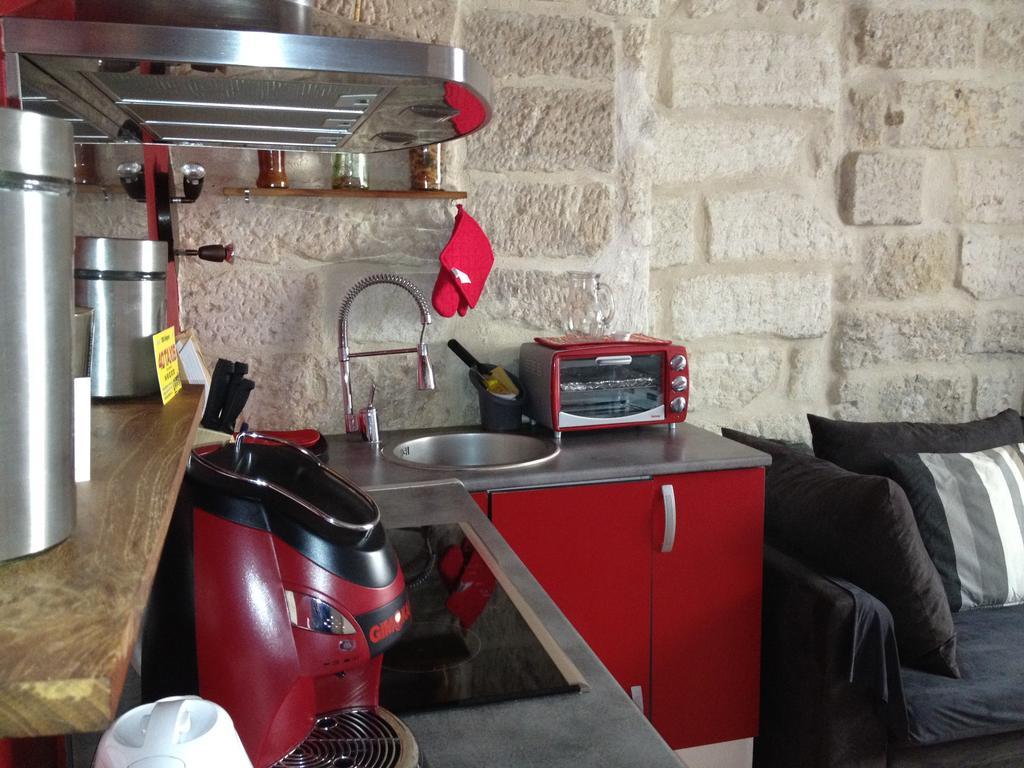 Appartamento Coeur De Provence Stc Avignone Esterno foto